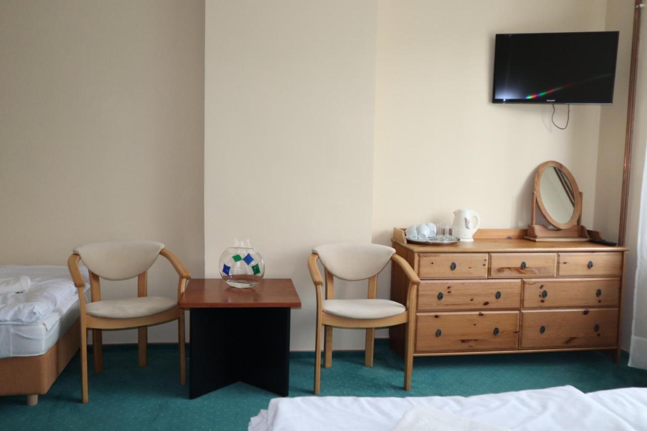 Osrodek Wypoczynkowy " Bieszczady" Hotell Myczkowce Eksteriør bilde