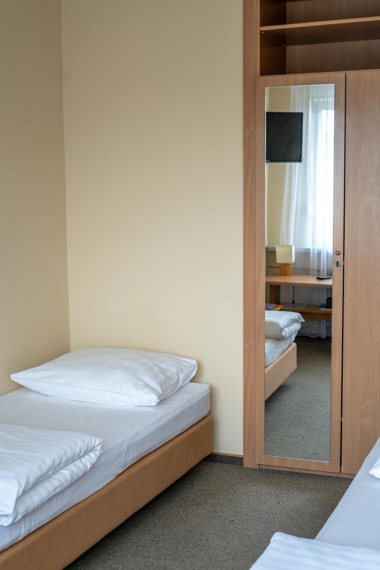 Osrodek Wypoczynkowy " Bieszczady" Hotell Myczkowce Eksteriør bilde